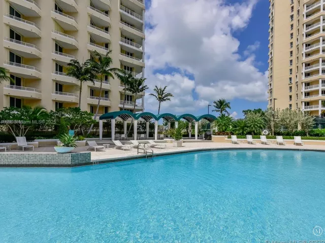 Квартира в аренду номер600 - фото 5625180