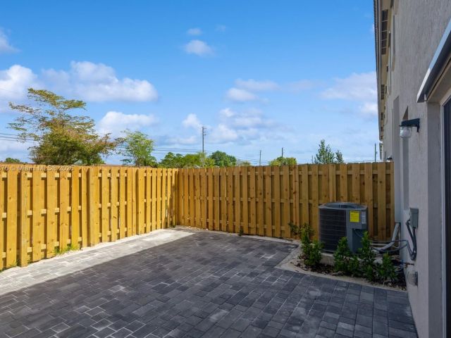 Продажа дома по адресу 16207 SW 288th Ter - фото 5869164