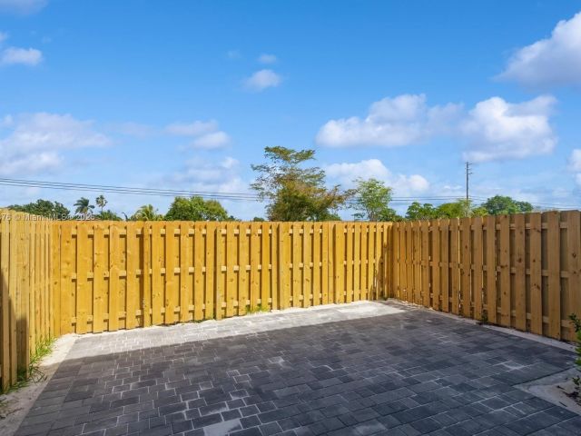 Продажа дома по адресу 16207 SW 288th Ter - фото 5869165