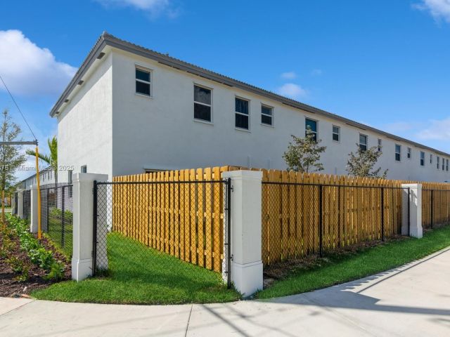 Продажа дома по адресу 16207 SW 288th Ter - фото 5869166