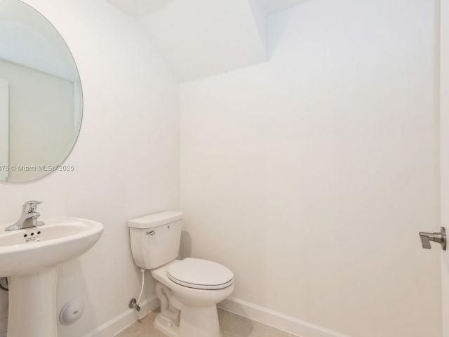 Продажа дома по адресу 16207 SW 288th Ter - фото 5869168