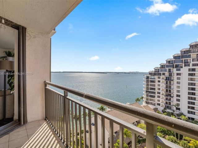 Продажа квартиры #1519 - фото 5623273