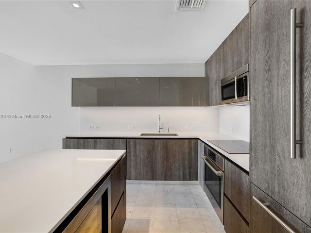 Продажа квартиры #2010 - фото 5608438