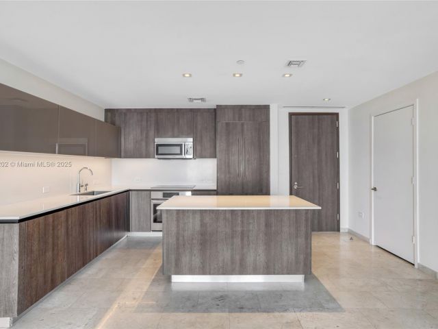 Продажа квартиры #2010 - фото 5608444