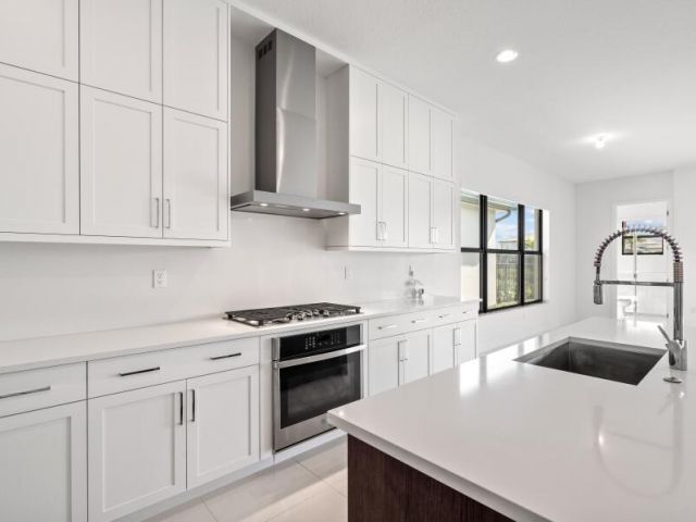 Дом в аренду по адресу 8282 Crystal Downs Avenue - фото 6137155