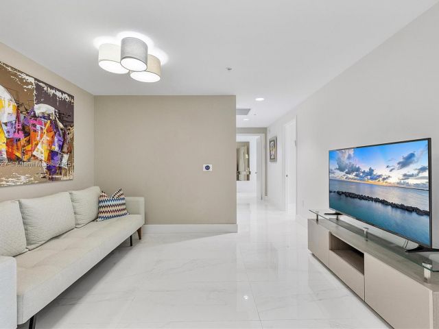 Продажа квартиры #706 - фото 5688202