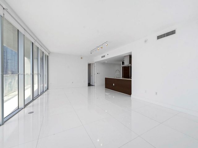 Продажа квартиры #1801 - фото 5614648