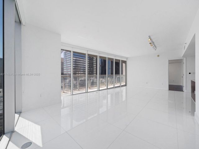 Продажа квартиры #1801 - фото 5614649