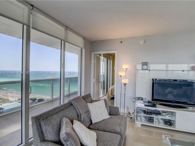 Продажа квартиры #1708 - фото 5672884