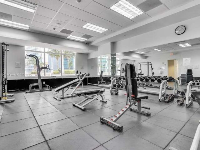 Продажа квартиры #2504 - фото 6260686