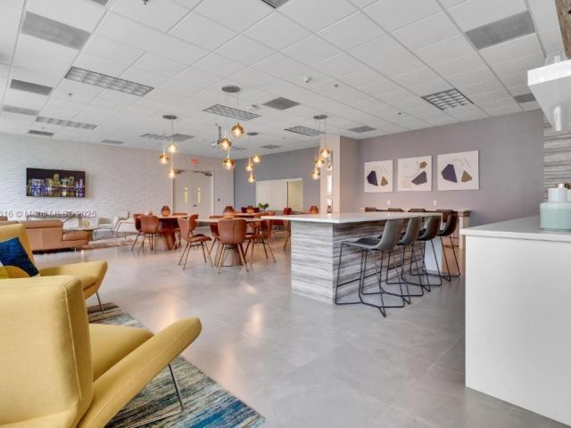 Продажа квартиры #2504 - фото 6260687