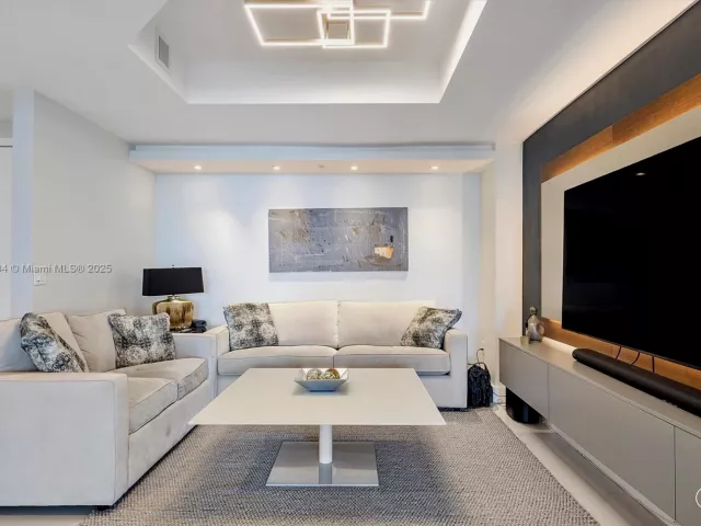 Продажа квартиры #2302 - фото 6671334