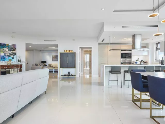 Продажа квартиры #2302 - фото 6671324