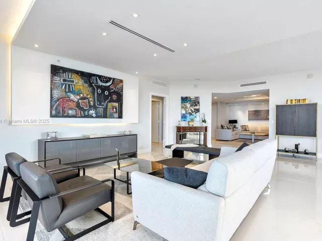 Продажа квартиры #2302 - фото 6671326