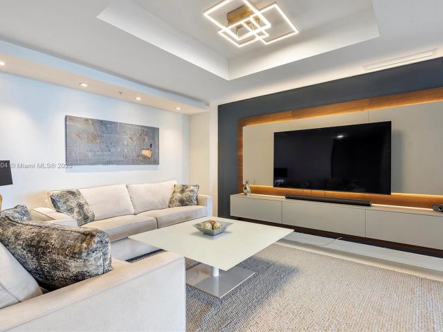 Продажа квартиры #2302 - фото 6671335