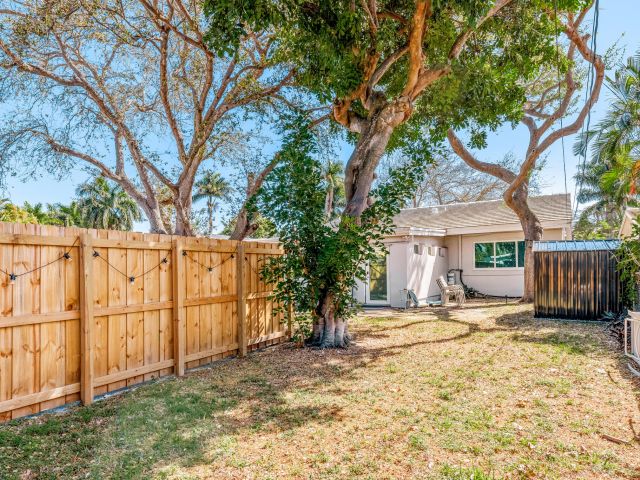 Продажа дома по адресу 1323 Lincoln Street - фото 5841171