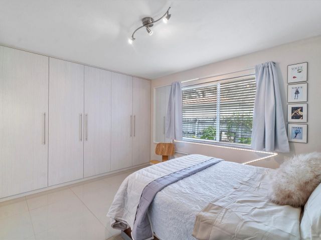 Продажа дома по адресу 1322 Johnson St - фото 5525347