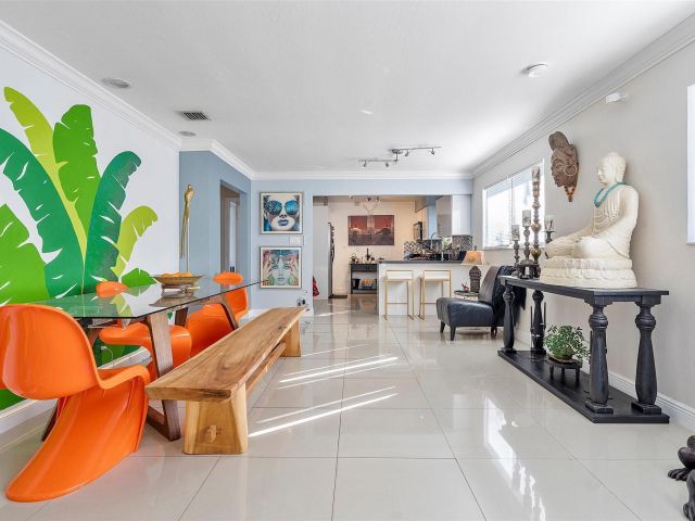 Продажа дома по адресу 1322 Johnson St - фото 5525354