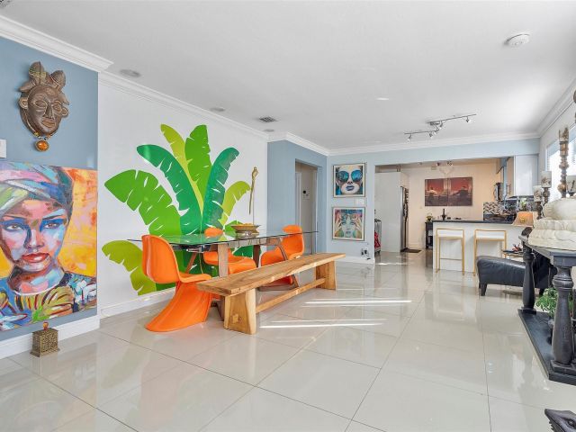 Продажа дома по адресу 1322 Johnson St - фото 5525355