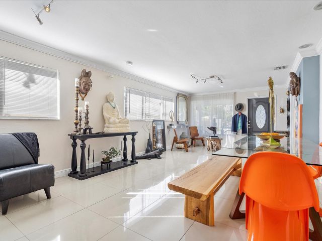 Продажа дома по адресу 1322 Johnson St - фото 5525359