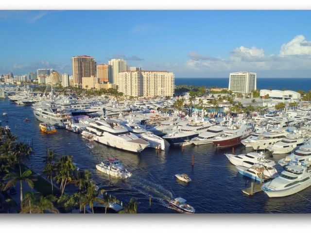 Продажа дома по адресу 1421 SW 23rd Court - фото 5774307