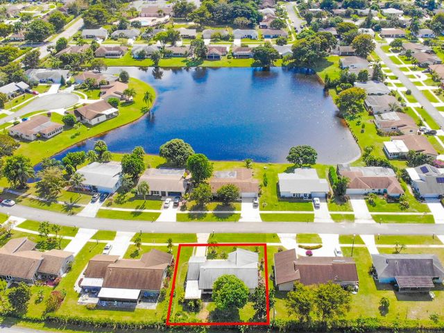 Продажа дома по адресу 6335 Hitchin Post Way - фото 5763960