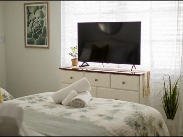 Продажа дома по адресу 3232 NE 15th St - фото 5539624