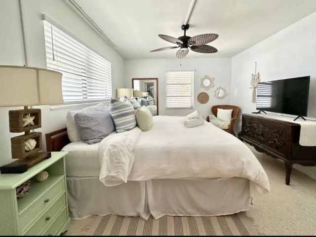 Продажа дома по адресу 3232 NE 15th St - фото 5539625