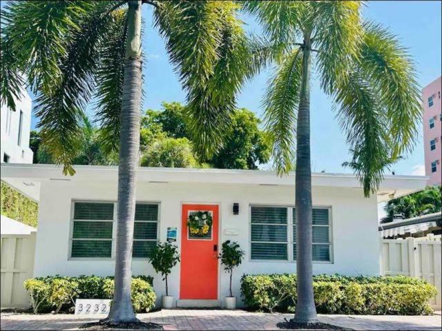 Продажа дома по адресу 3232 NE 15th St - фото 5539632