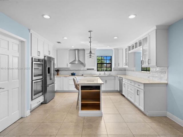 Продажа дома по адресу 19650 SW 207th Ave - фото 6195200