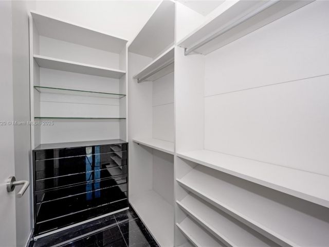 Продажа квартиры #1403N - фото 5651567