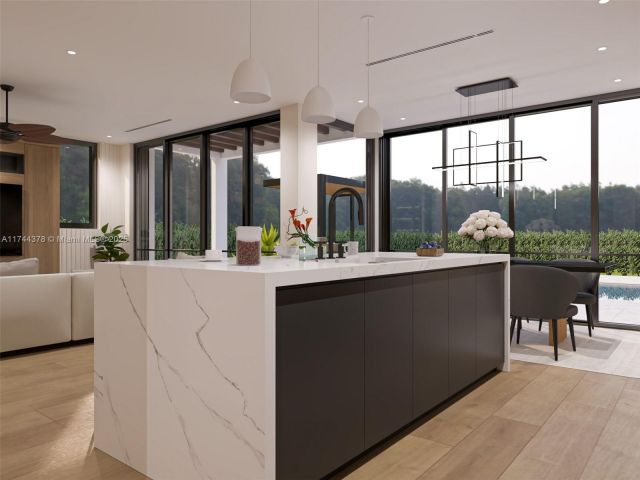 Продажа дома по адресу 555 Catalonia Ave - фото 5858185