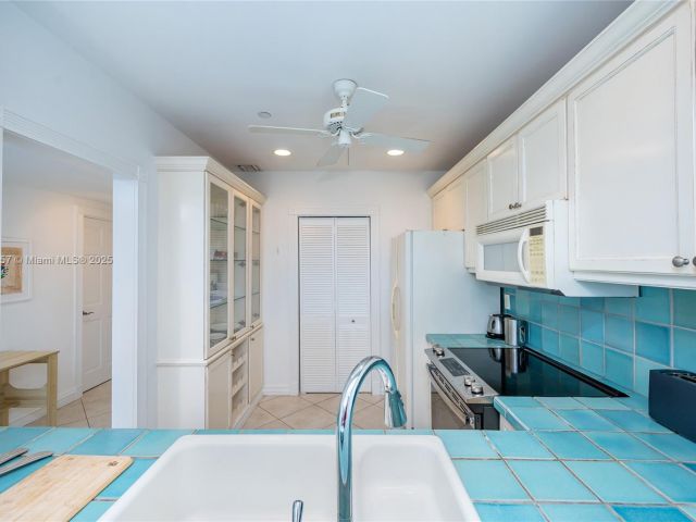 Квартира в аренду номер505 - фото 5647824