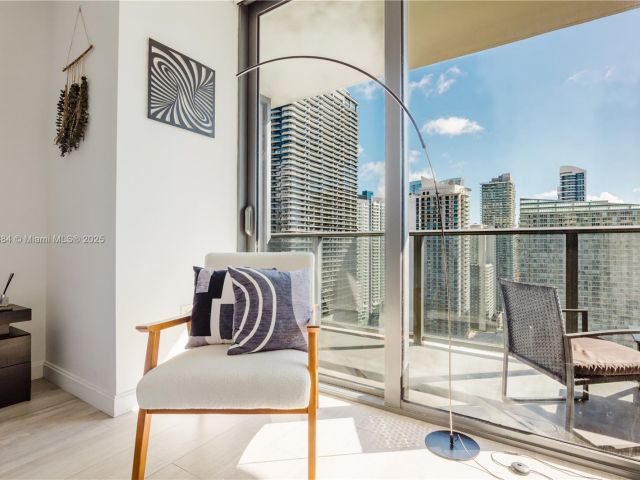 Продажа квартиры #3005 - фото 5605907