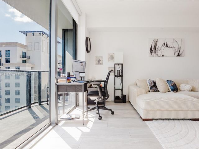 Продажа квартиры #3005 - фото 5605911