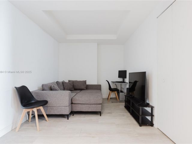 Продажа квартиры #3005 - фото 5605916