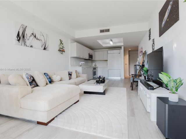 Продажа квартиры #3005 - фото 5605919