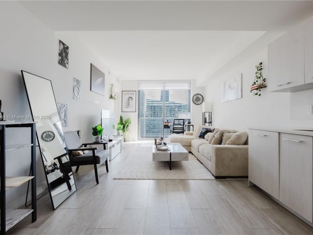 Продажа квартиры #3005 - фото 5605920