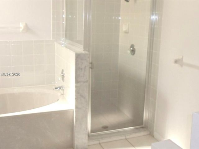 Продажа дома по адресу 575 SE 29th Dr - фото 5724660