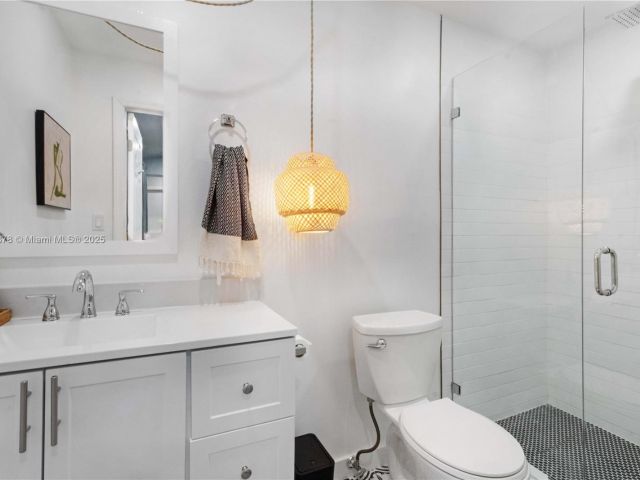 Дом в аренду по адресу 191 SE 13th Ave - фото 5542389