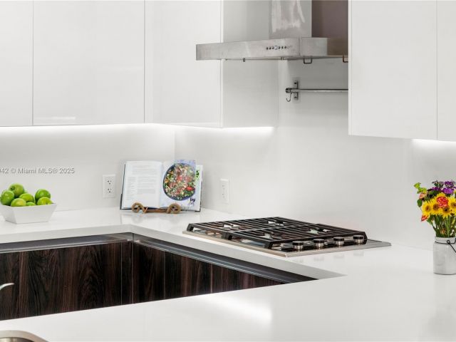 Продажа квартиры #605 - фото 5741439