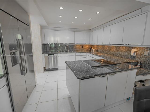 Квартира в аренду номер14D - фото 5577931