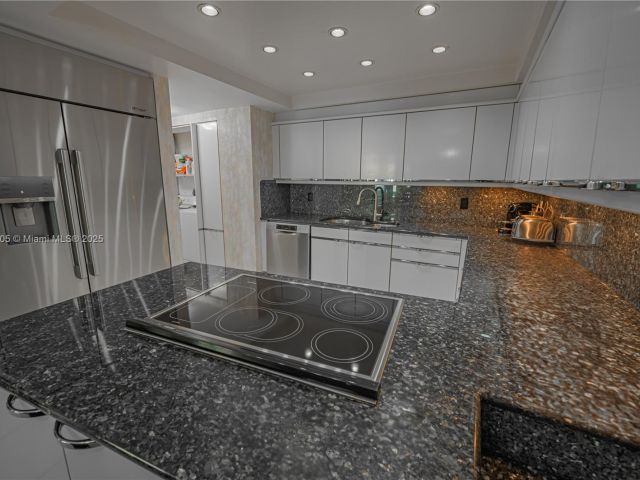 Квартира в аренду номер14D - фото 5577932