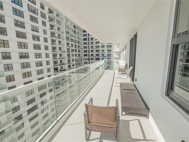 Квартира в аренду номер14D - фото 5577934