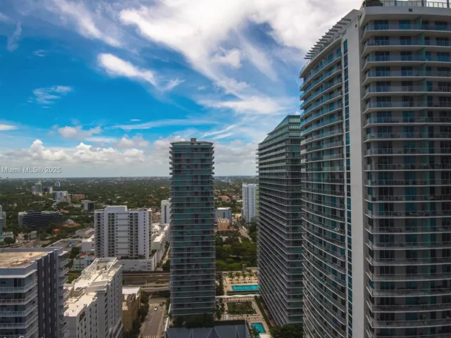 Продажа квартиры #3205 - фото 5622350