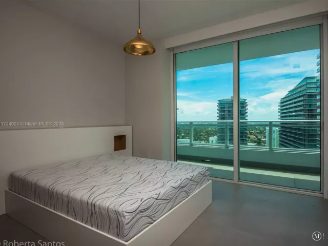 Продажа квартиры #3205 - фото 5622345