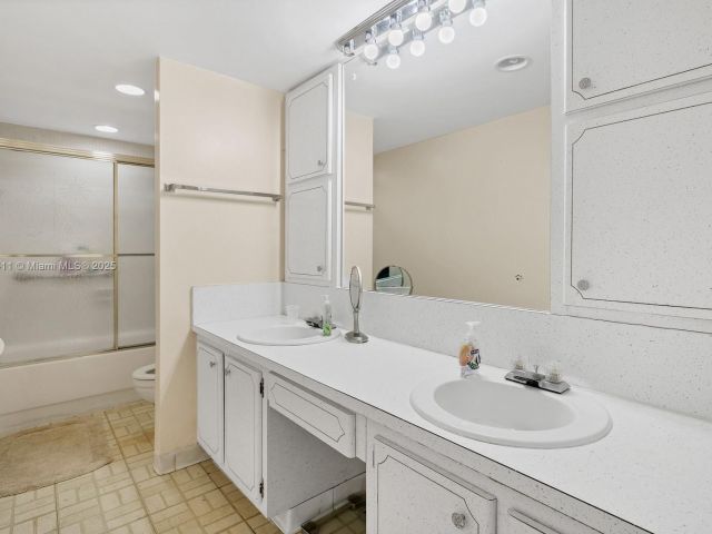 Продажа квартиры #724 - фото 5714522