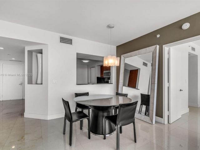 Продажа квартиры #1007 - фото 5700918