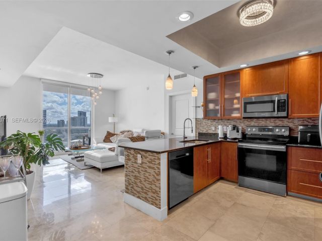 Продажа квартиры #1804 - фото 7500621