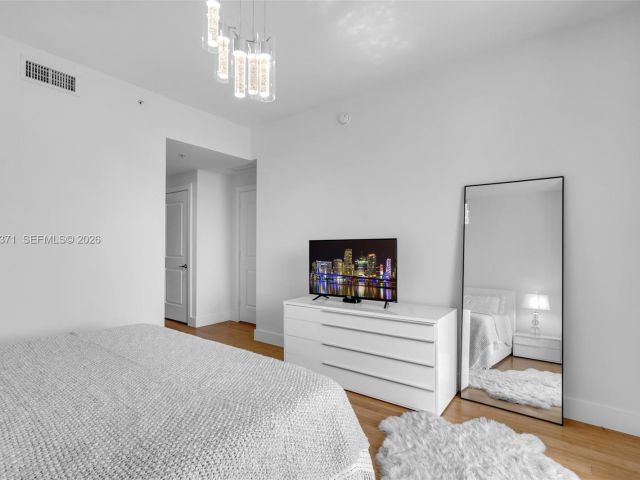 Продажа квартиры #1804 - фото 7500627